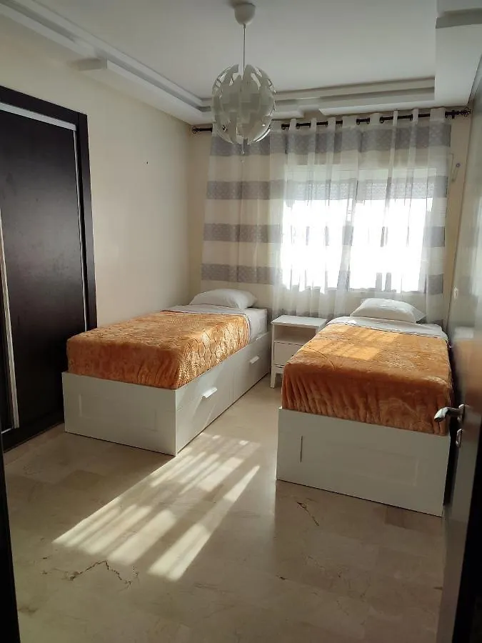 Chaleureux Appartement A 1 Min A Pied De La Mosquee Hassan II Casablanca